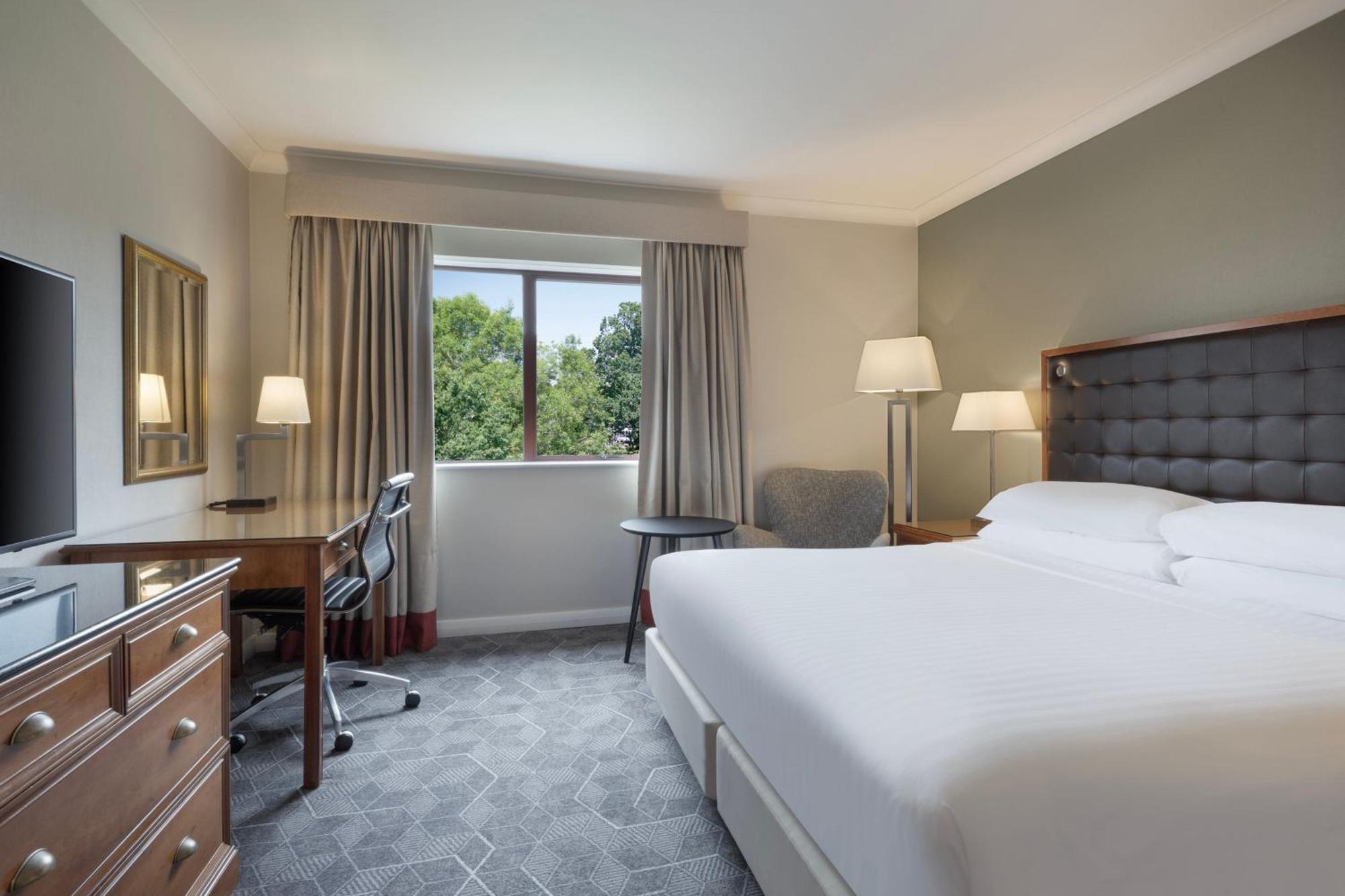 Delta Hotels By Marriott וואלת'ם אבי מראה חיצוני תמונה
